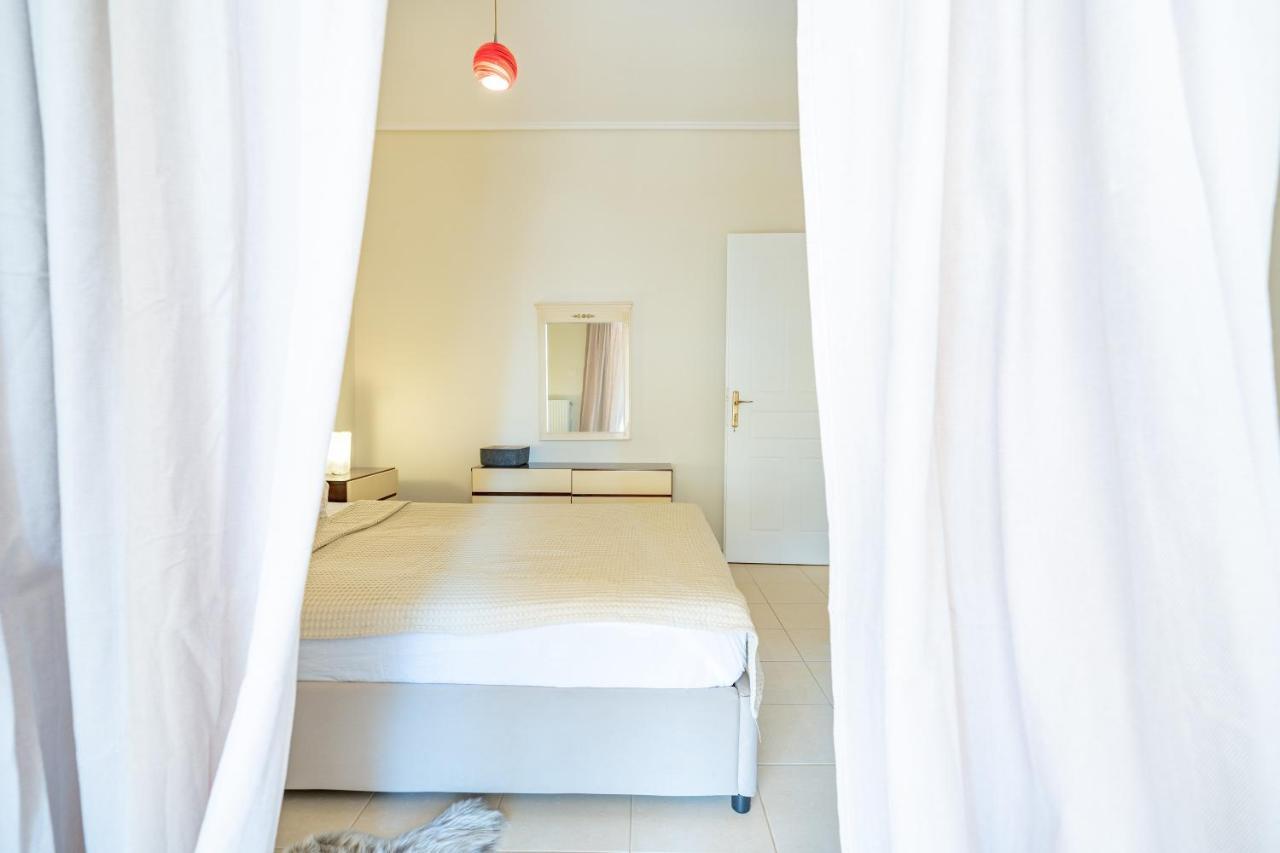 Koropi 3 Bedroom Apartment 4 Pers Extérieur photo